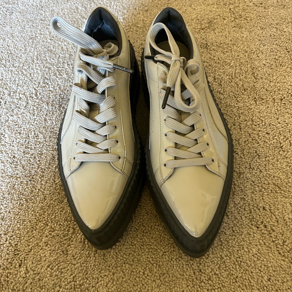 Fenty by Rihanna  size 8